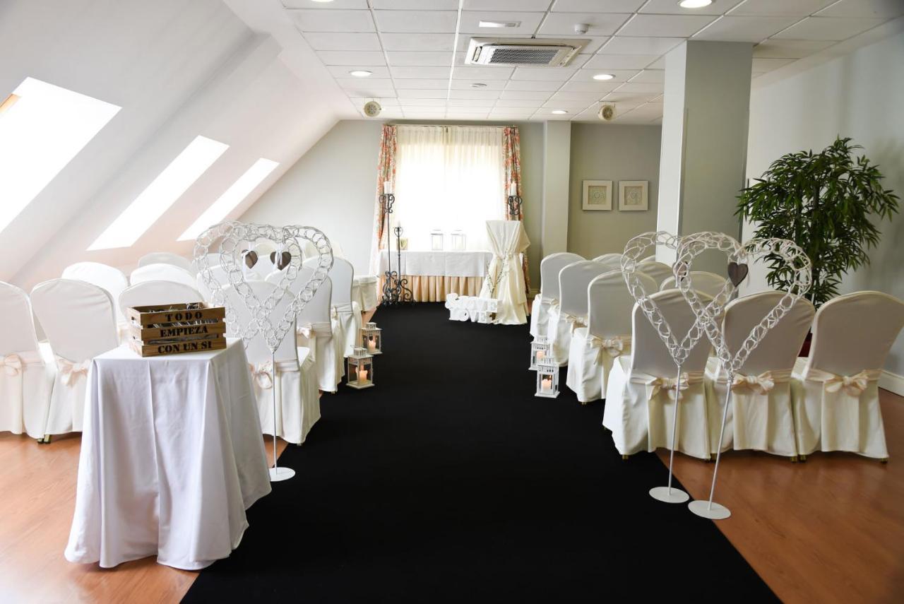 Fc Infantas De Leon Otel Dış mekan fotoğraf