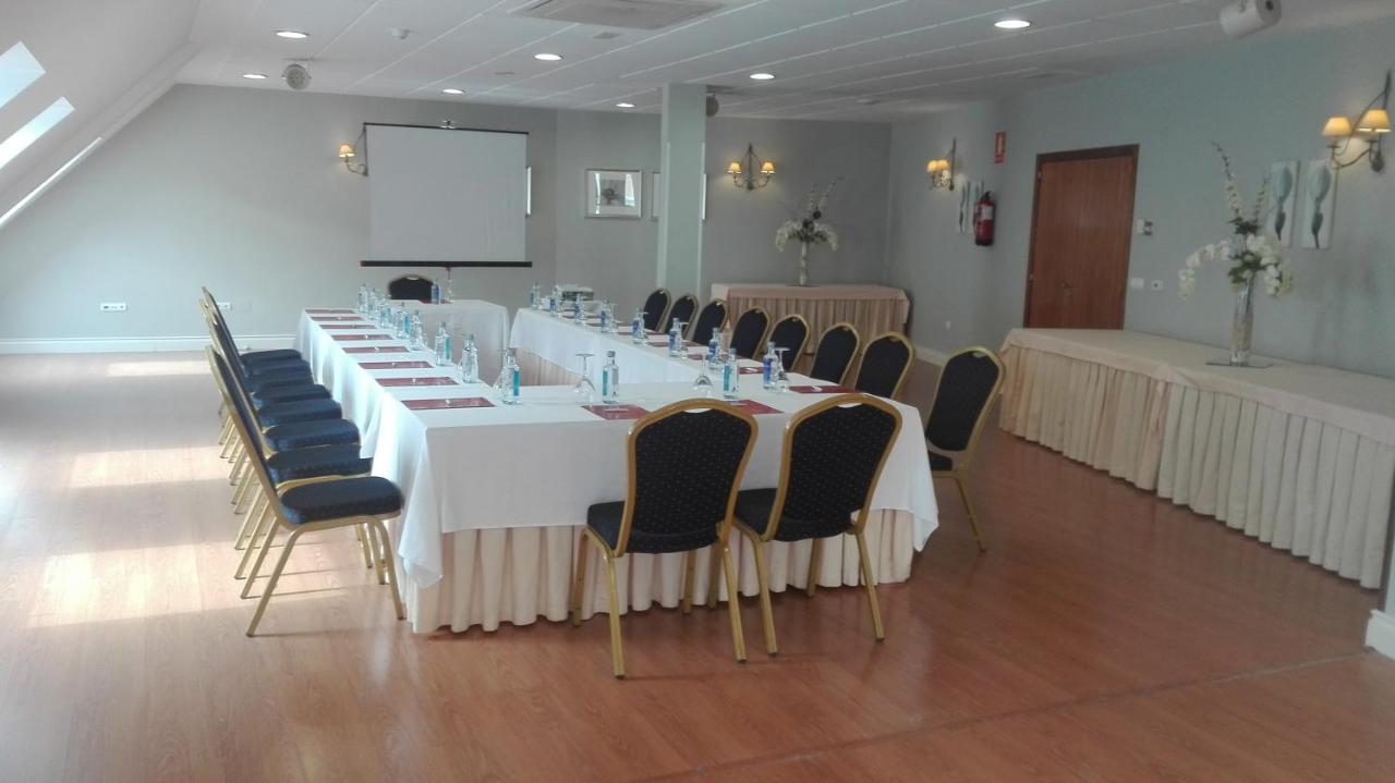 Fc Infantas De Leon Otel Dış mekan fotoğraf