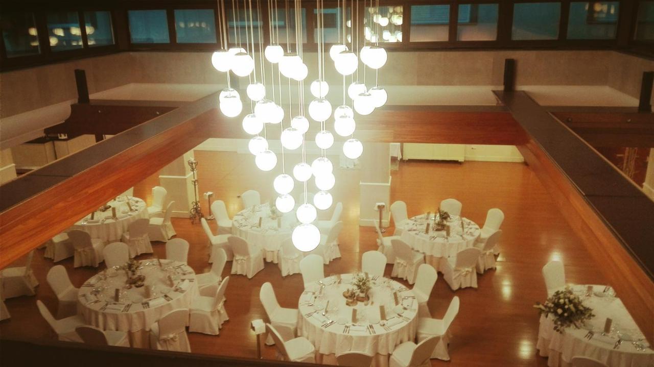 Fc Infantas De Leon Otel Dış mekan fotoğraf