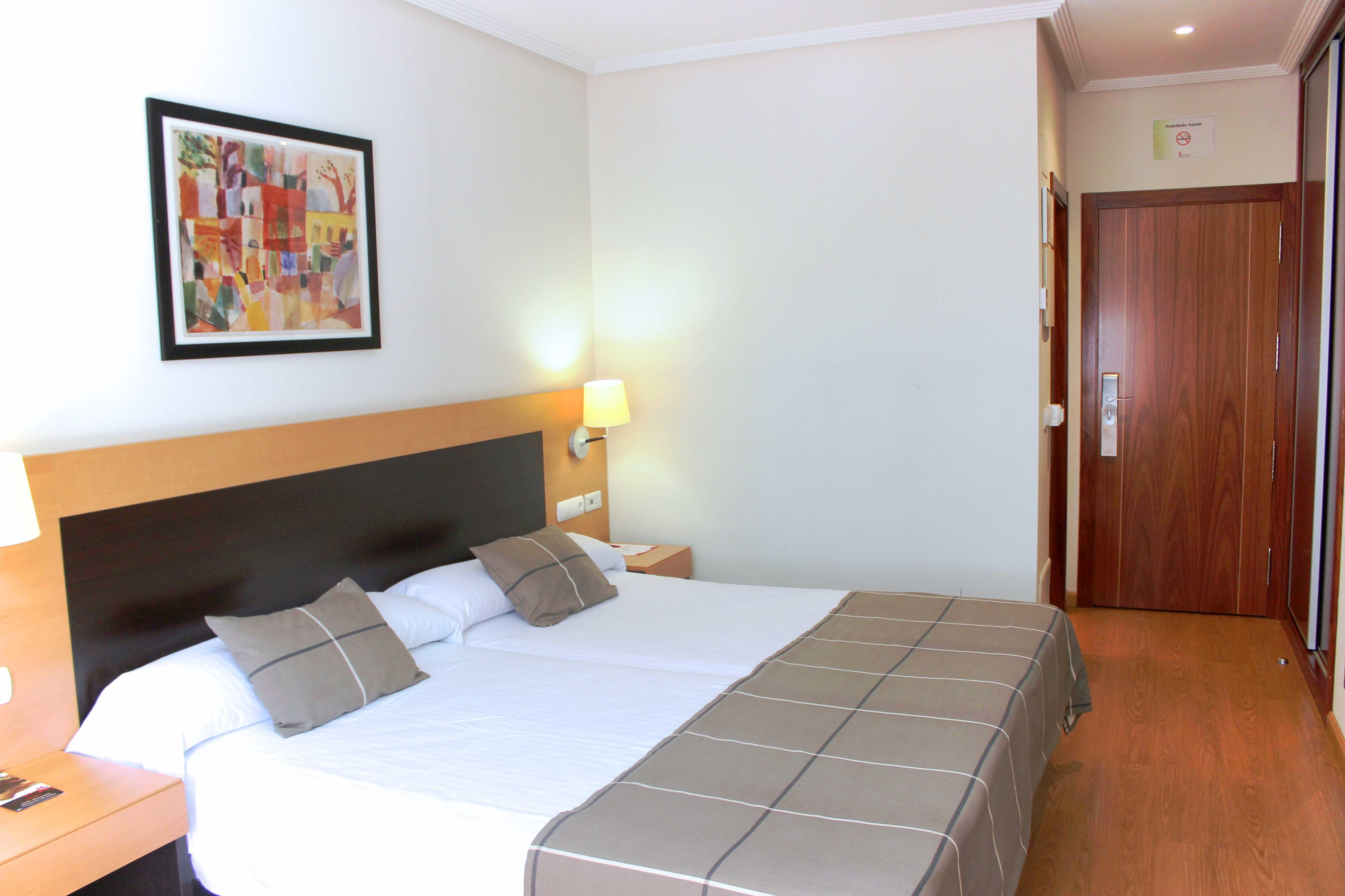 Fc Infantas De Leon Otel Dış mekan fotoğraf